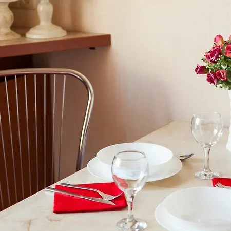 Studiominsk Hotel *